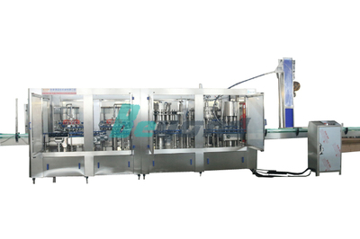 Заполнение машины для укладки стеклянной бутылки с газовым напитком